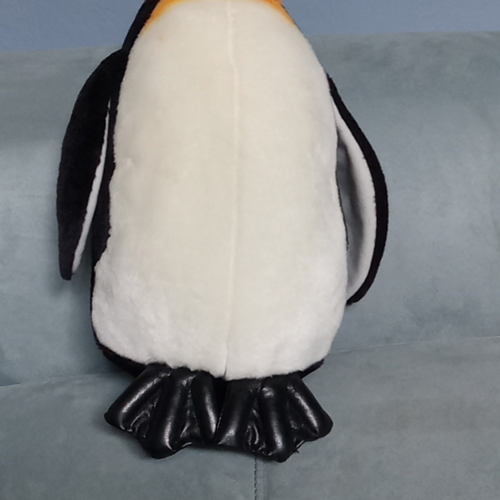 SeaWorld Plush Penguin Toy - Picture 5 of 10